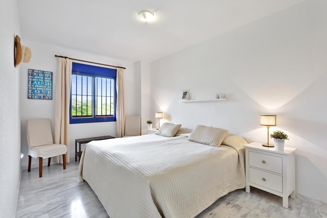 Aldea Hills, * Manilva